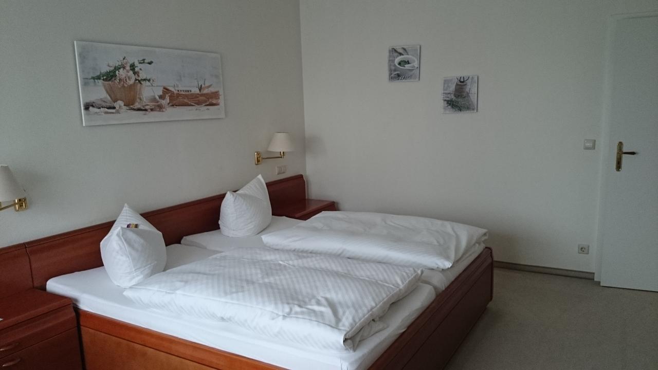Pension Rabennest Raben Steinfeld Екстер'єр фото